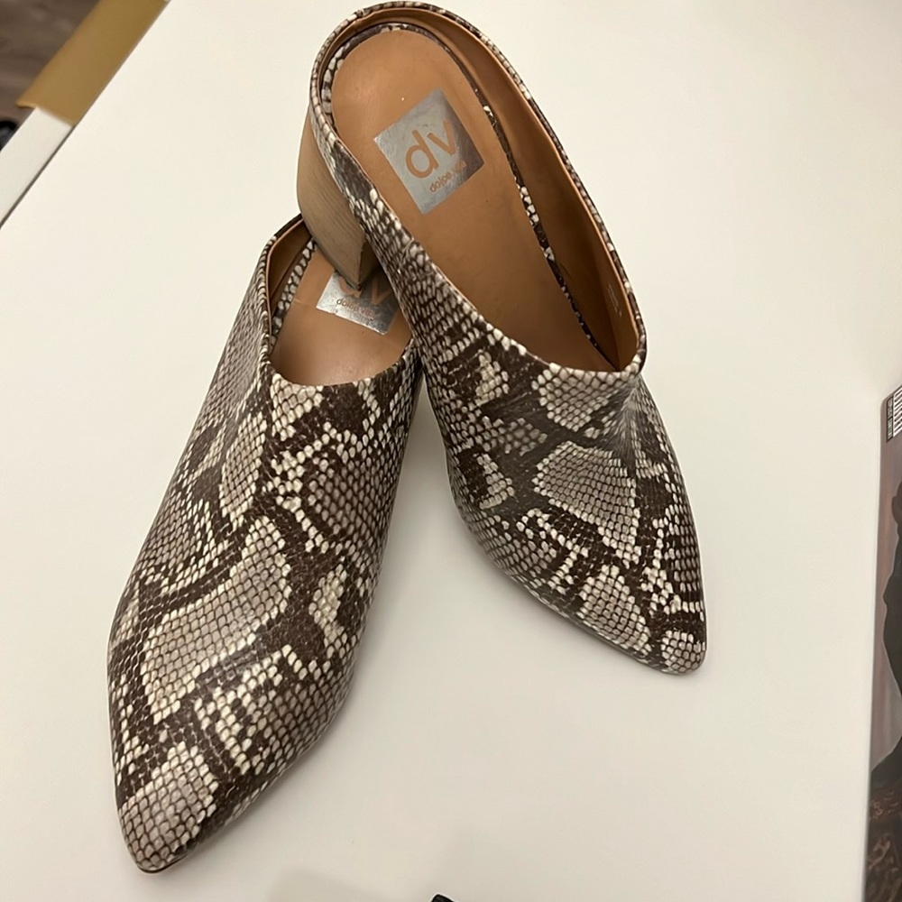 Dolce vida snakeskin ravyn mules size 9